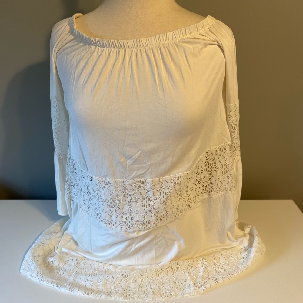 POL wide neck white crochet tunic top